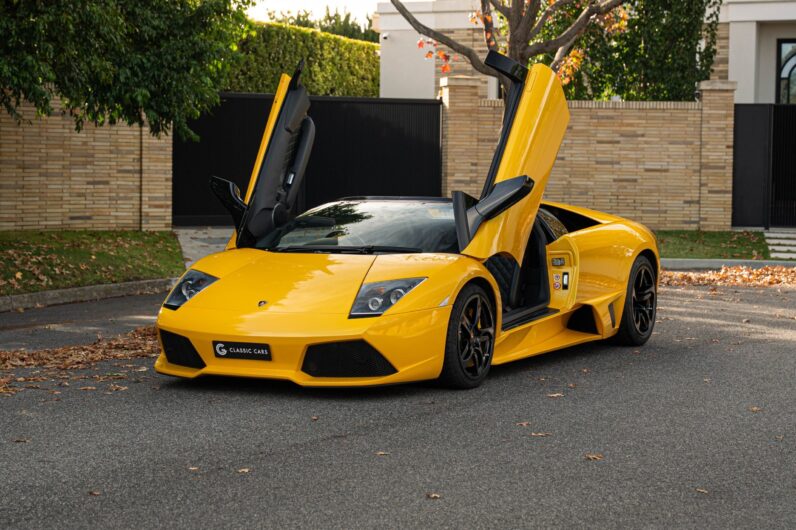 
								2008 Lamborghini Murcielago LP640 Roadster full									