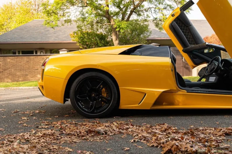 
								2008 Lamborghini Murcielago LP640 Roadster full									