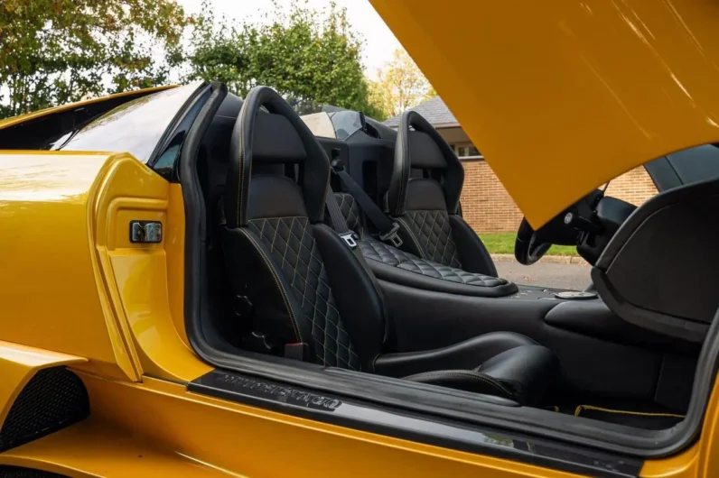 
								2008 Lamborghini Murcielago LP640 Roadster full									