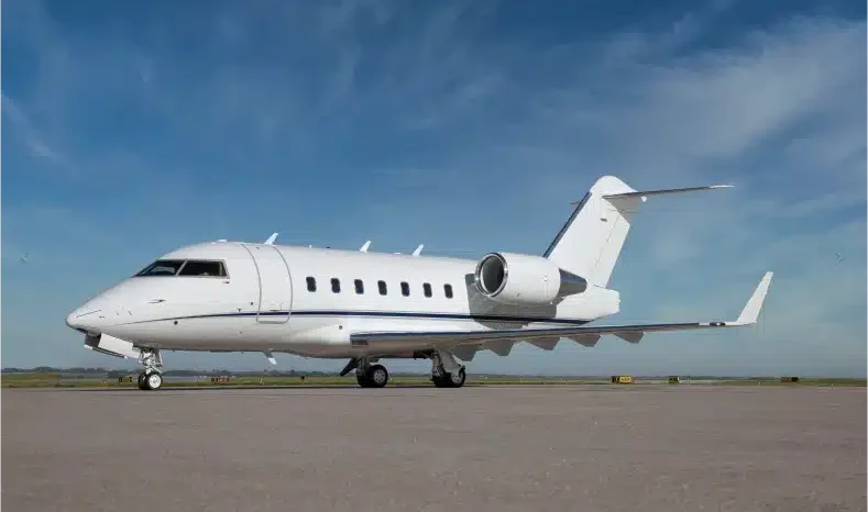 
								Bombardier Challenger 604 full									