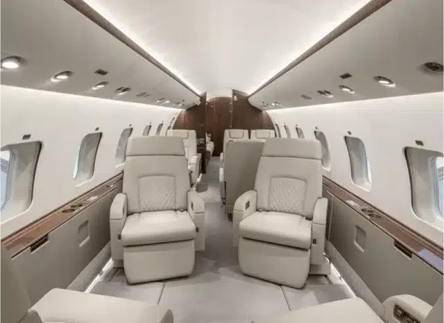 
								Bombardier Global Express XRS 6000 full									