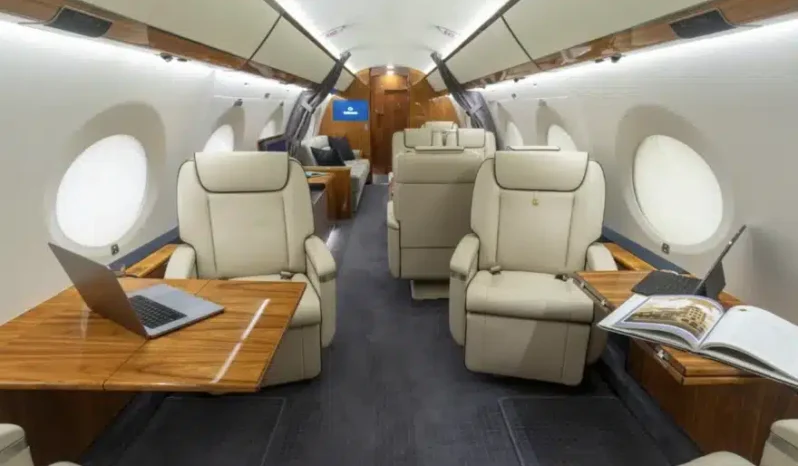 
								Gulfstream G650ER full									