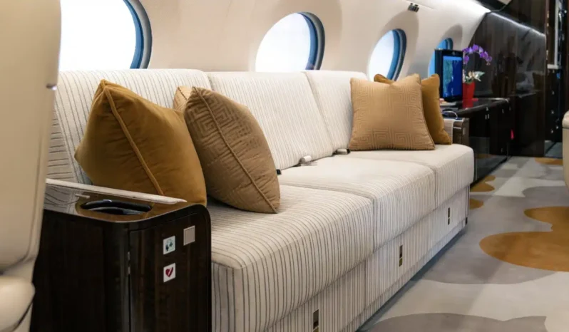 
								Gulfstream G650ER full									